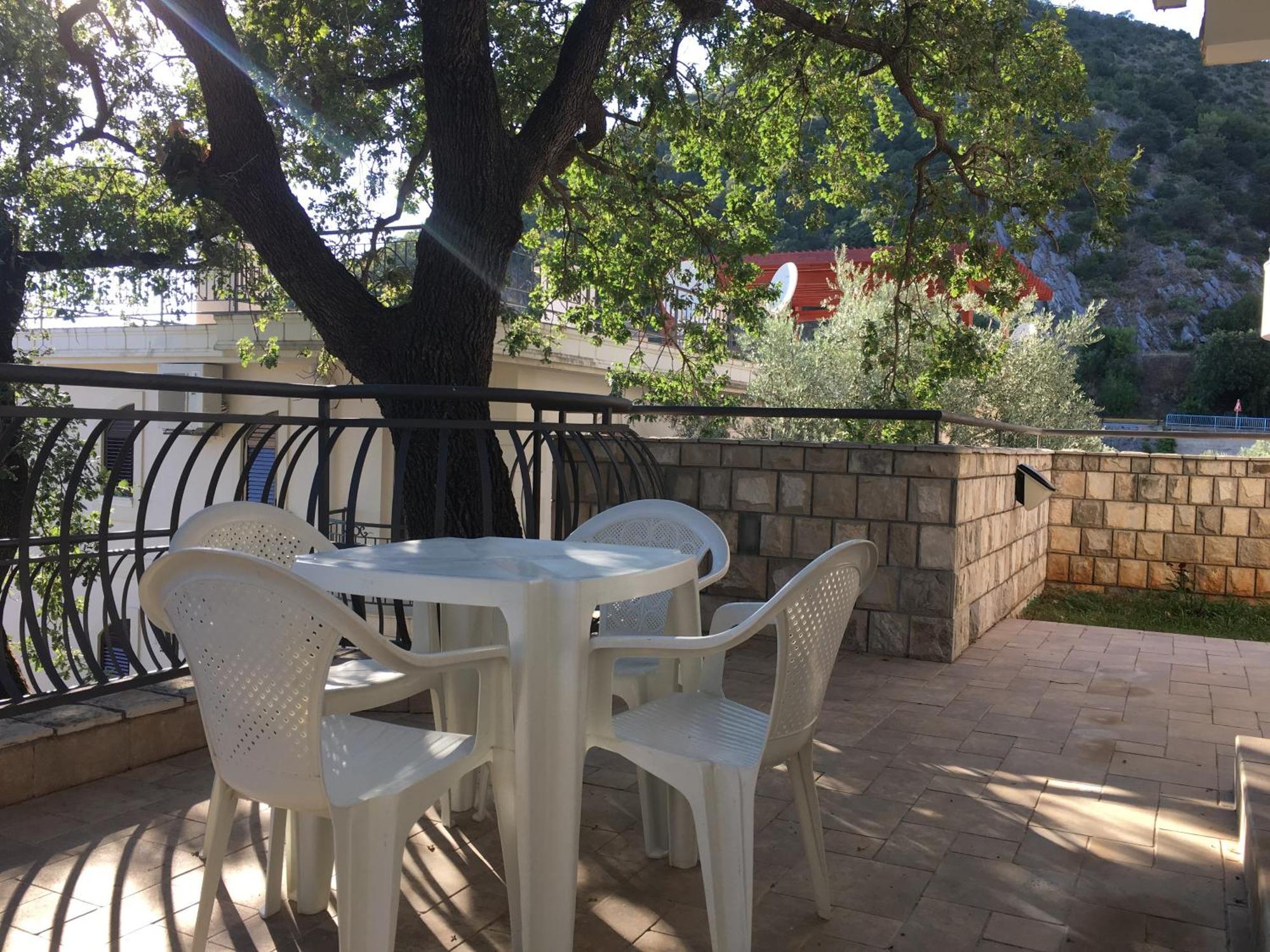 Villa Julia Petrovac na moru Exterior foto